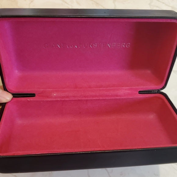 DVF Sunglasses Case - Picture 3 of 7